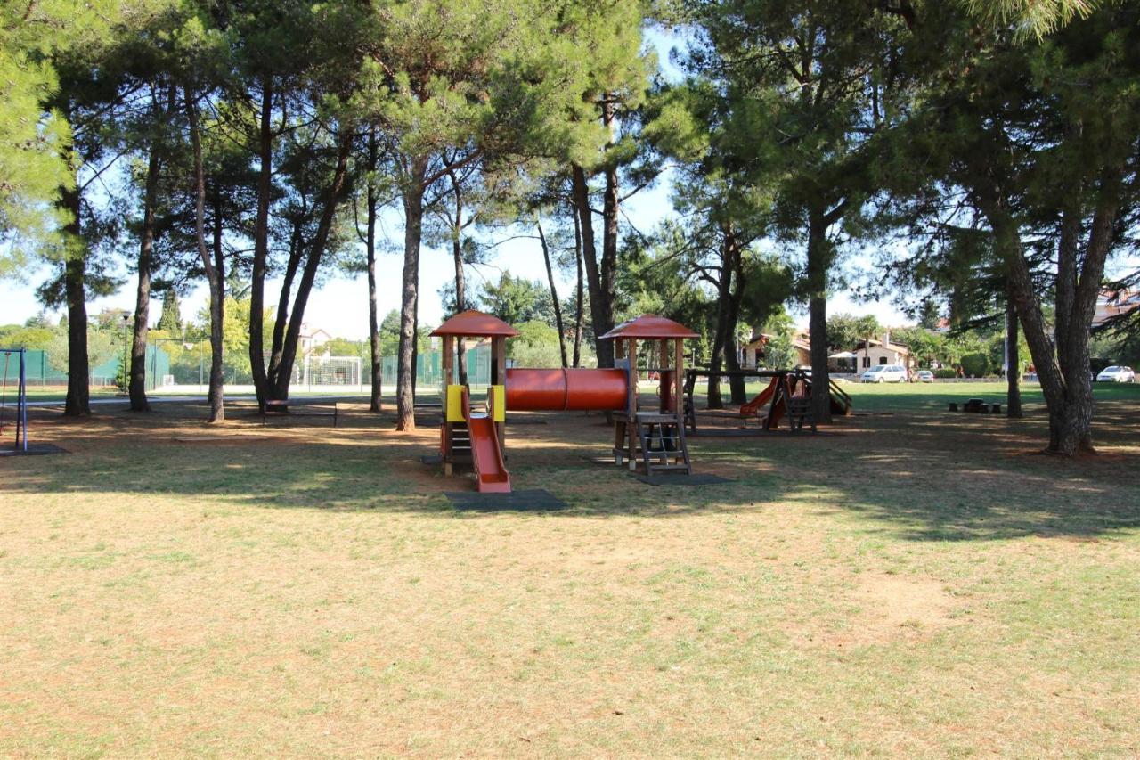 Novigrad Istria Gianna N2, 600 M From The Beach מראה חיצוני תמונה