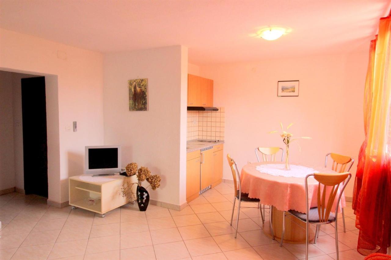 Novigrad Istria Gianna N2, 600 M From The Beach מראה חיצוני תמונה